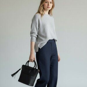 Metro Muse Bucket Handbag/Crossbody